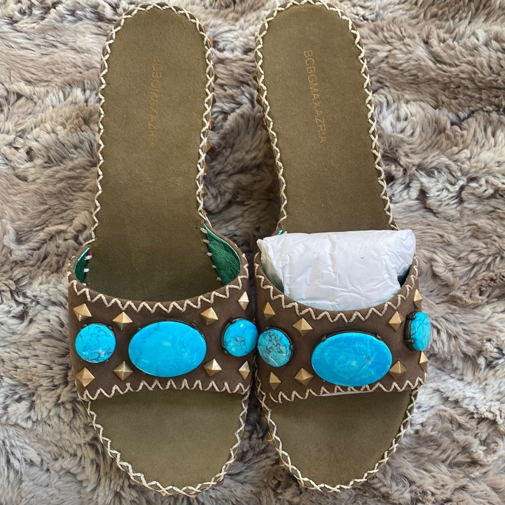 BCBG shoes
